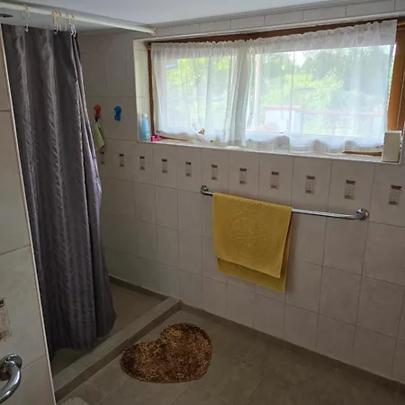 Feriehus Irakli Sea View Nature Retreat, Sleeps 10, 10 Min To