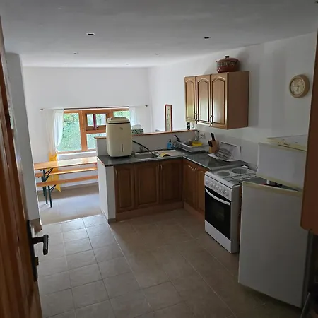 Feriehus Irakli Sea View Nature Retreat, Sleeps 10, 10 Min To Banya (Burgas)