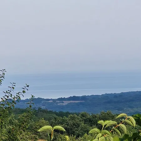 Feriehus Irakli Sea View Nature Retreat, Sleeps 10, 10 Min To Banya (Burgas)
